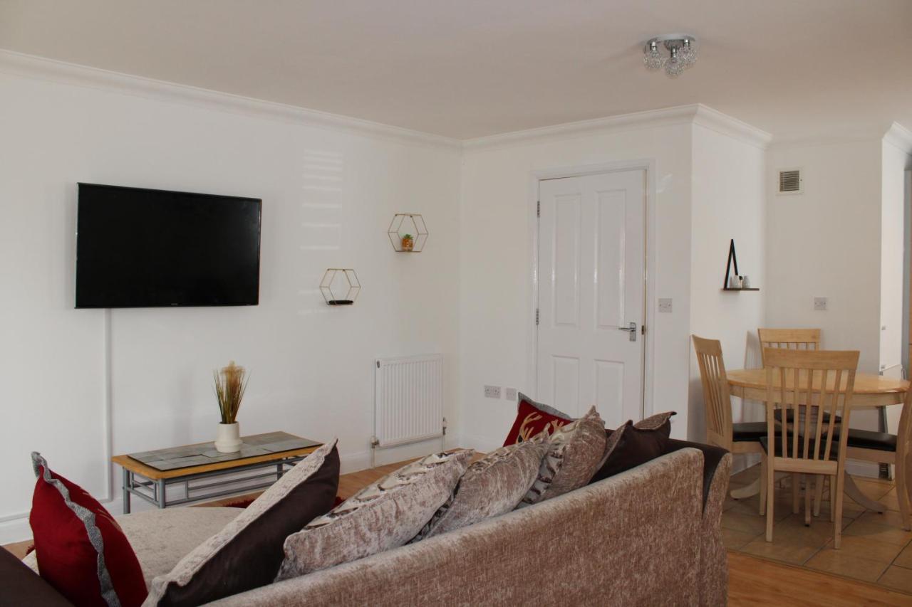 Eldridge Court Apartment Dagenham Exterior photo